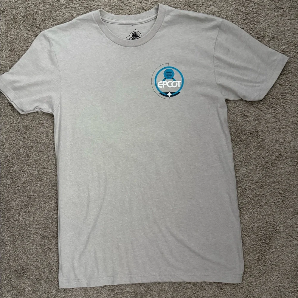 New Epcot Reimagined Disney Parks T-Shirt Size Small Unisex - Picture 1 of 5